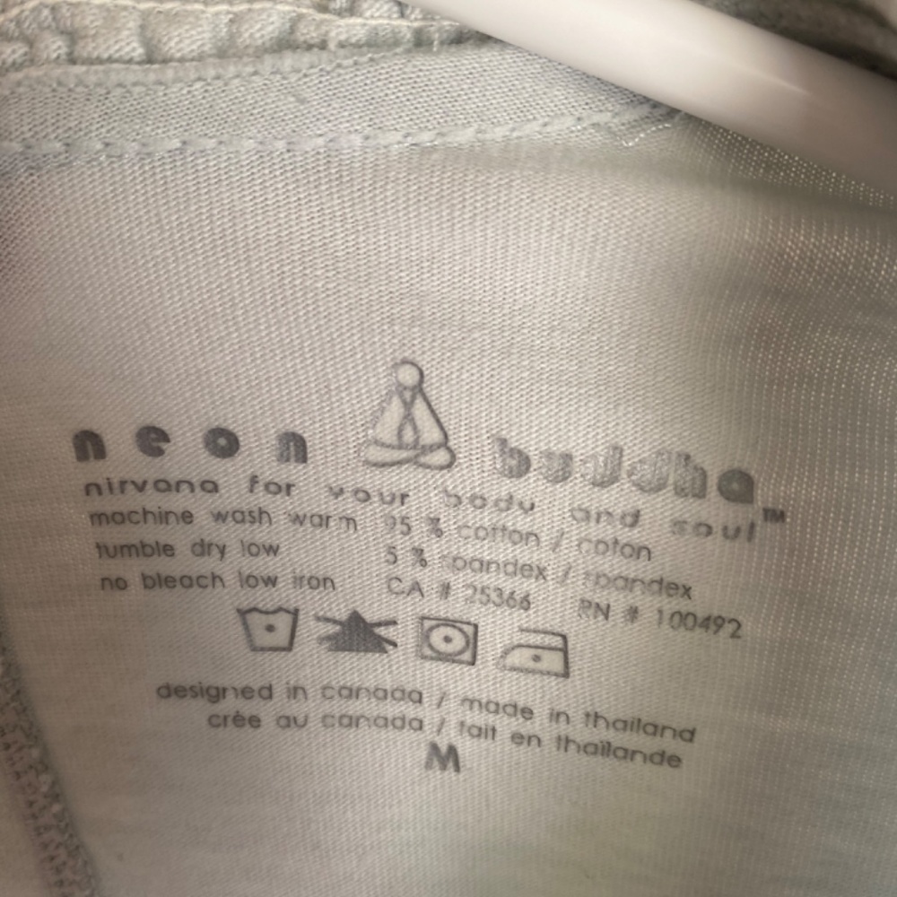 Light weight Jacket - Picture 3 of 3